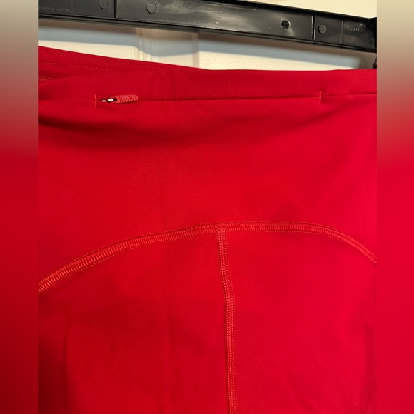 Lululemon Fast and Free High-Rise Tight 28" w/ Pockets - Picture 6 of 6